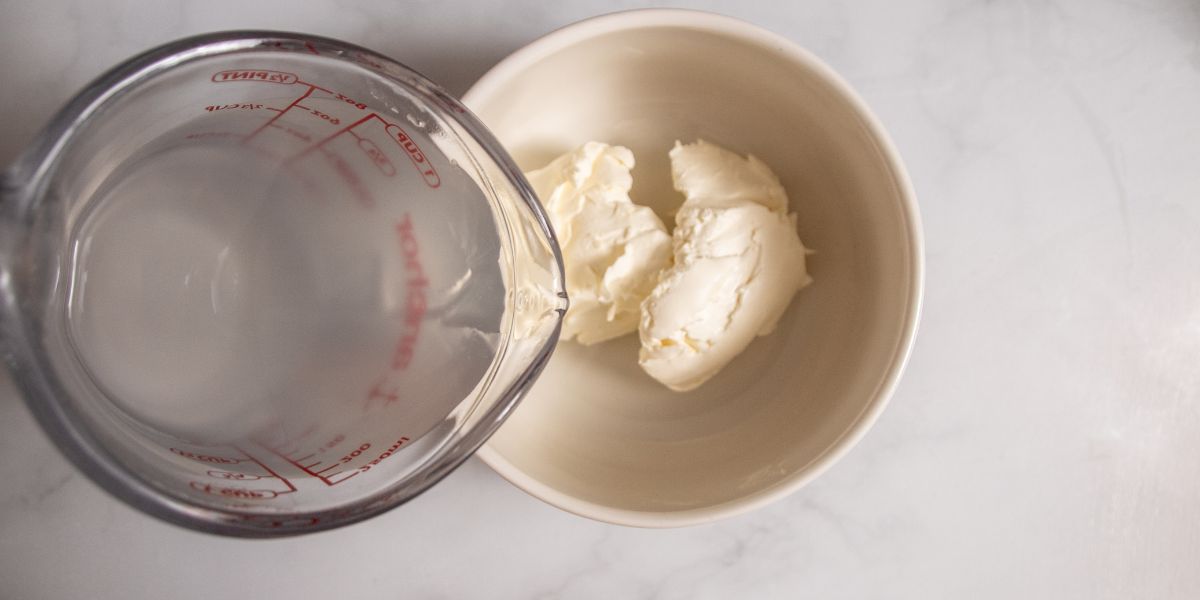 Realizzare crema per pasta con zucchine e philadelphia
