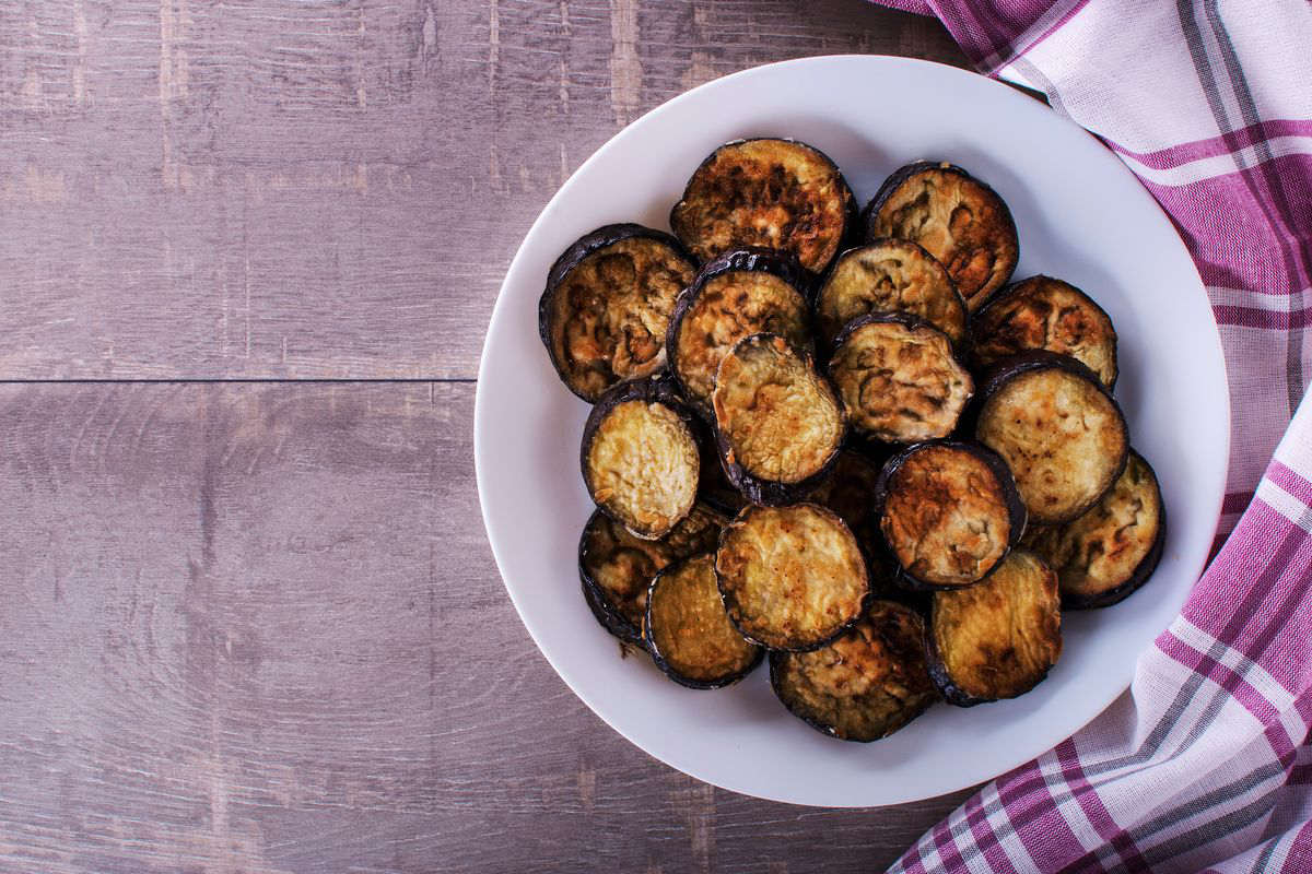 Eggplants in the air fryer