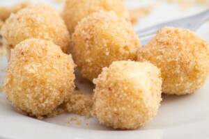 Polpette di ricotta in friggitrice ad aria