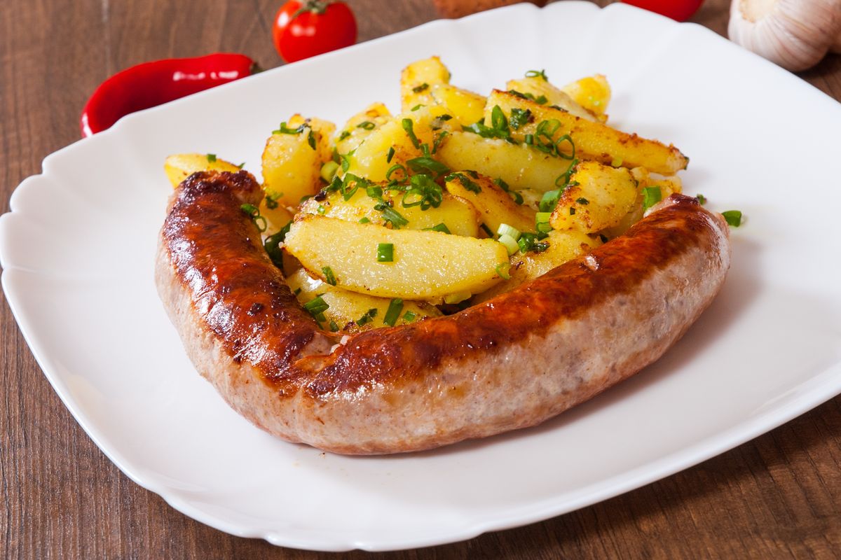 Sausage with potatoes in an air fryer