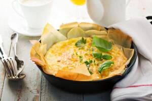 Torta salata al formaggio in friggitrice ad aria
