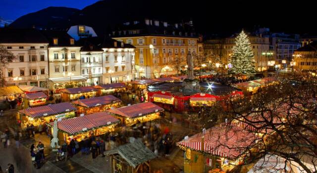 Luci e bontà arrivano a Bolzano con i mercatini di Natale 2023