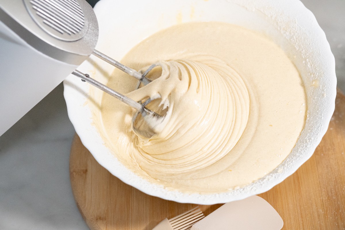 Cake dough