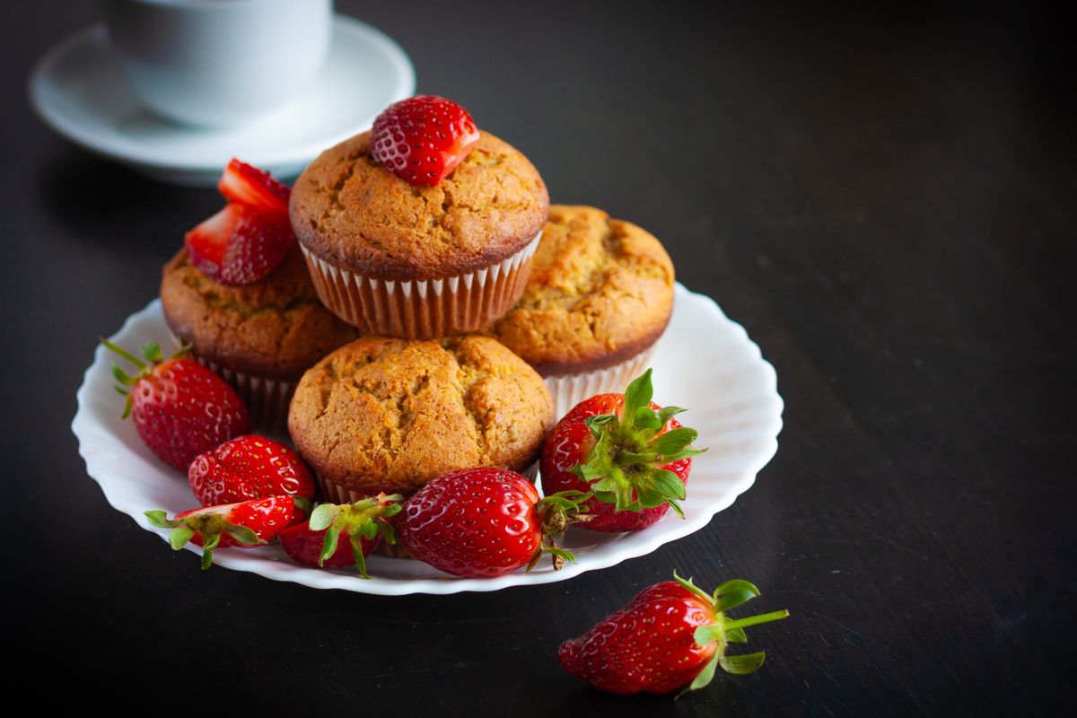 Strawberry muffins in the air fryer