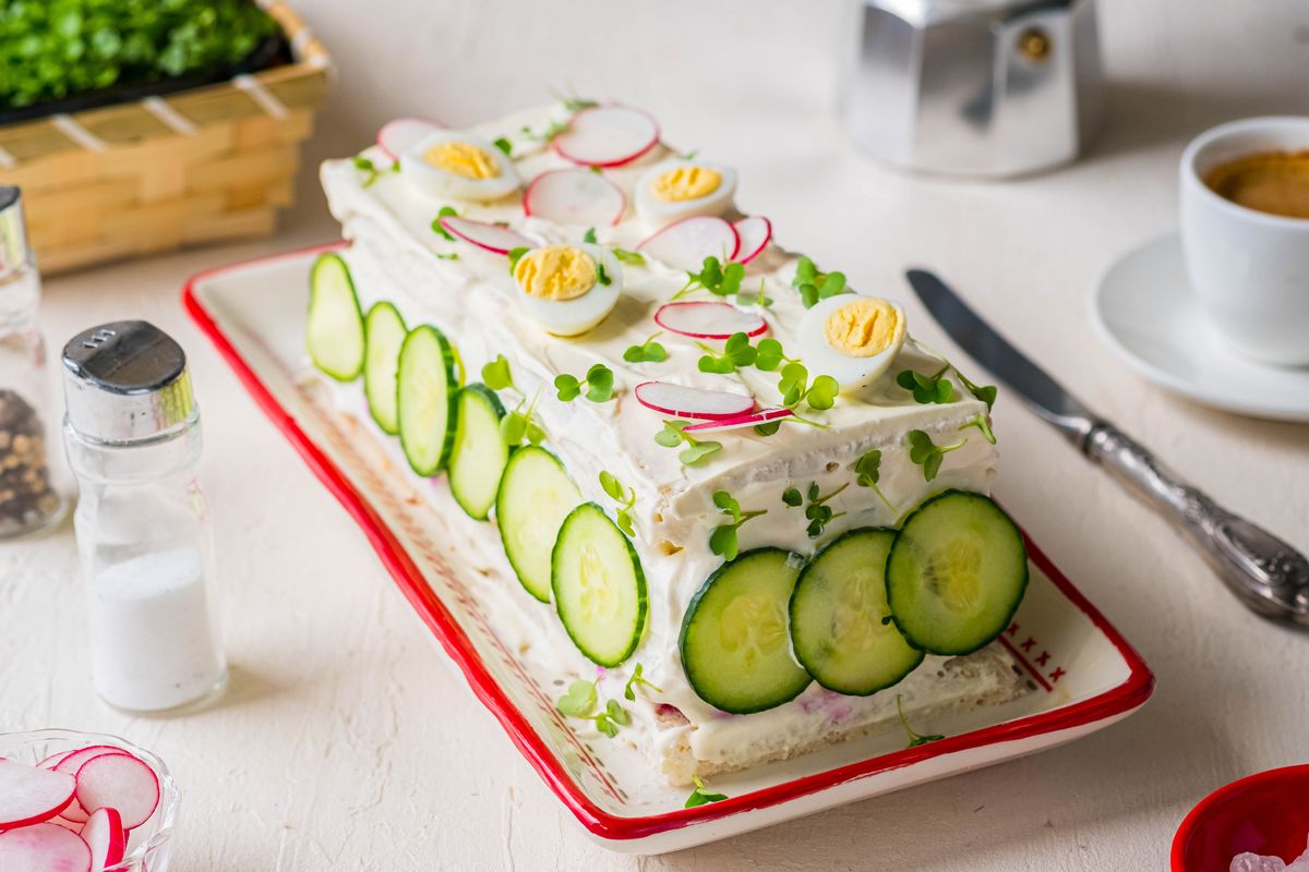 Sandwich cake