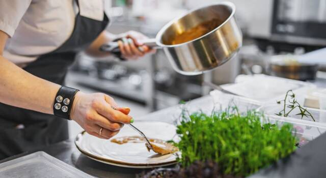 Donne in cucina: &#8220;Siamo il 20%, la parità è lontana&#8221;