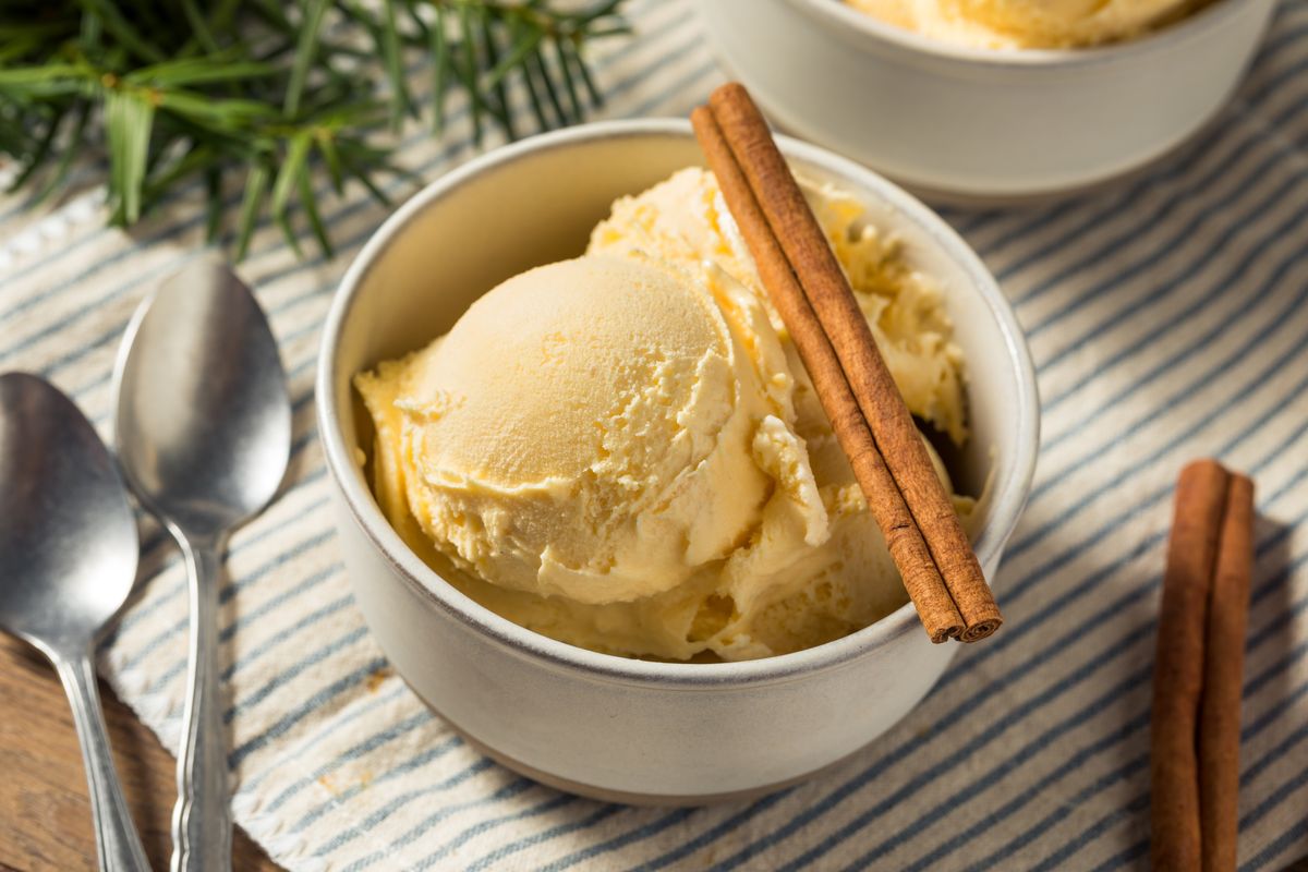 Eggnog ice cream