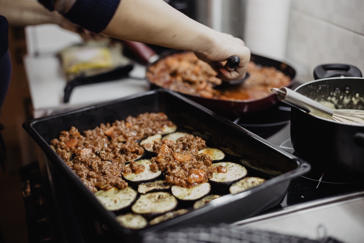 preparazione della moussaka