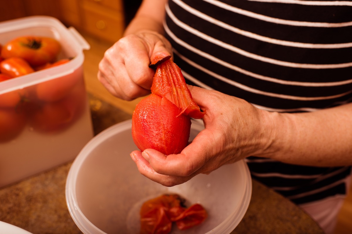 peel the tomatoes