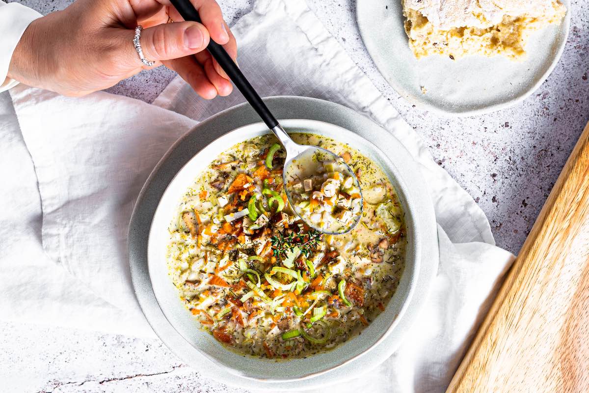 Graubünden barley soup