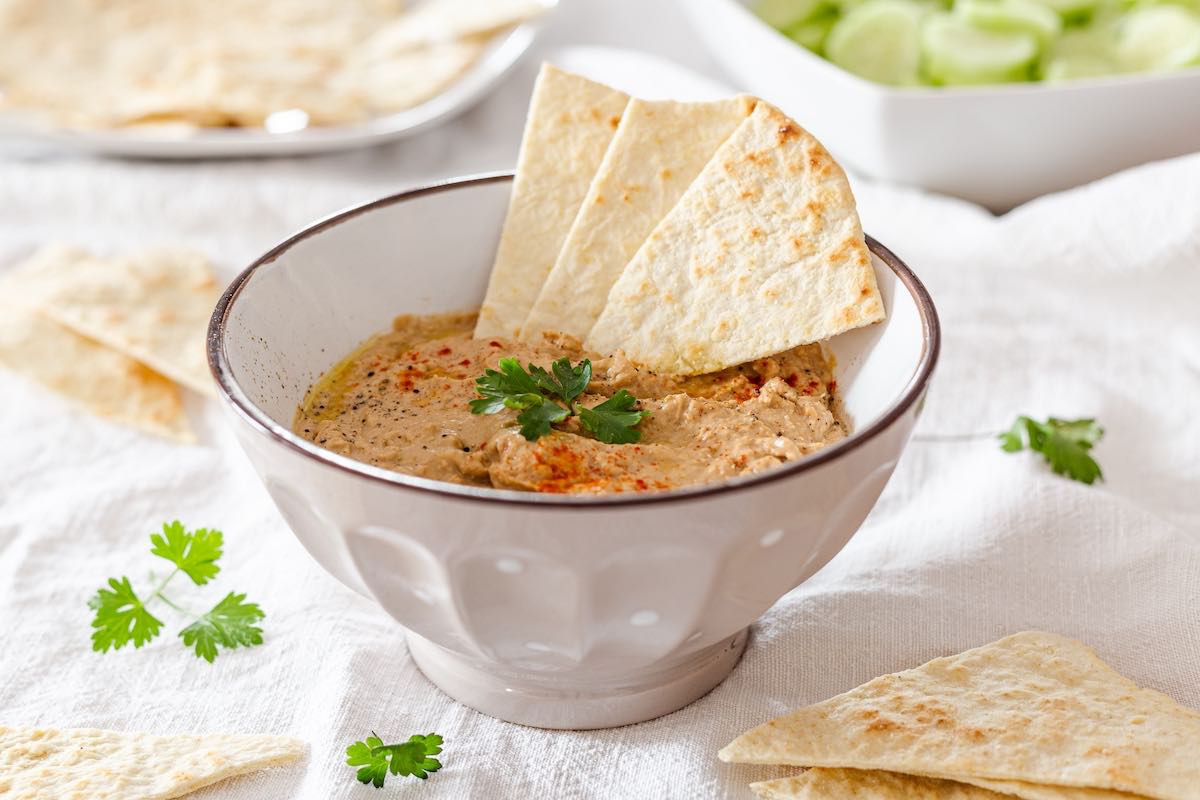 Lentil hummus