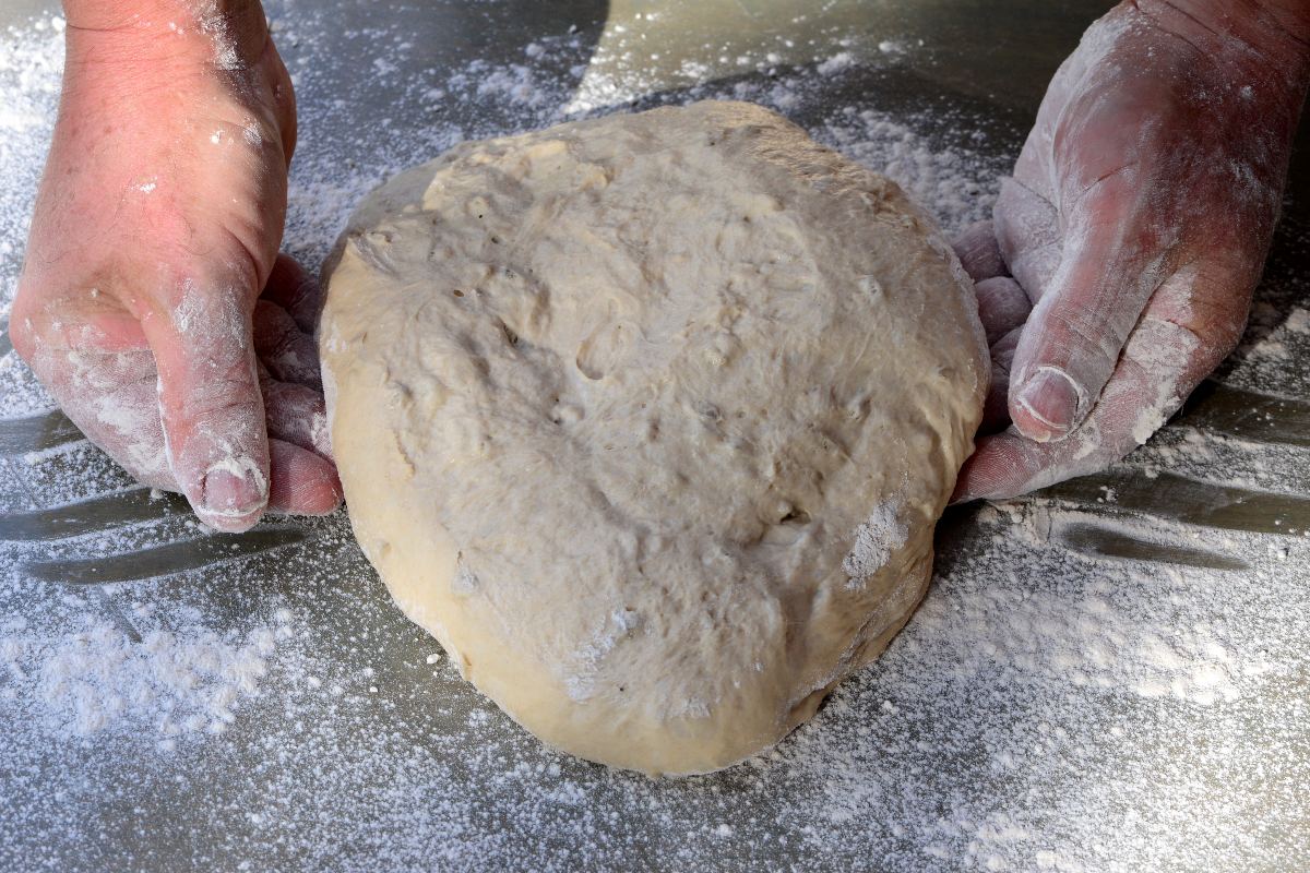 Tirtlan dough with rye flour