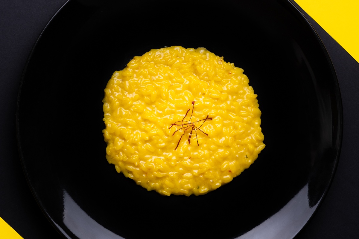 Risotto allo zafferano con foglia d’oro di Gualtiero Marchesi